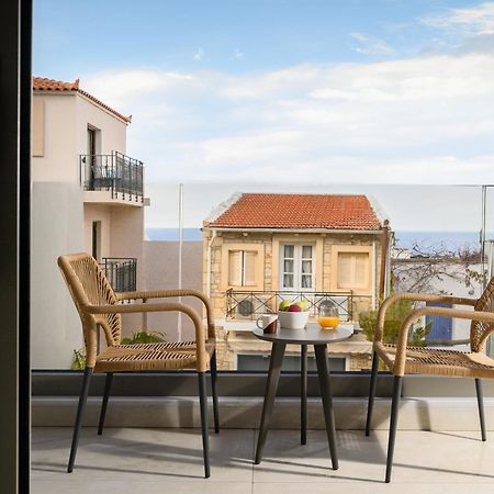 Villa Nicole - Private Pool & Rooftop Jacuzzi Χερσόνησος Εξωτερικό φωτογραφία