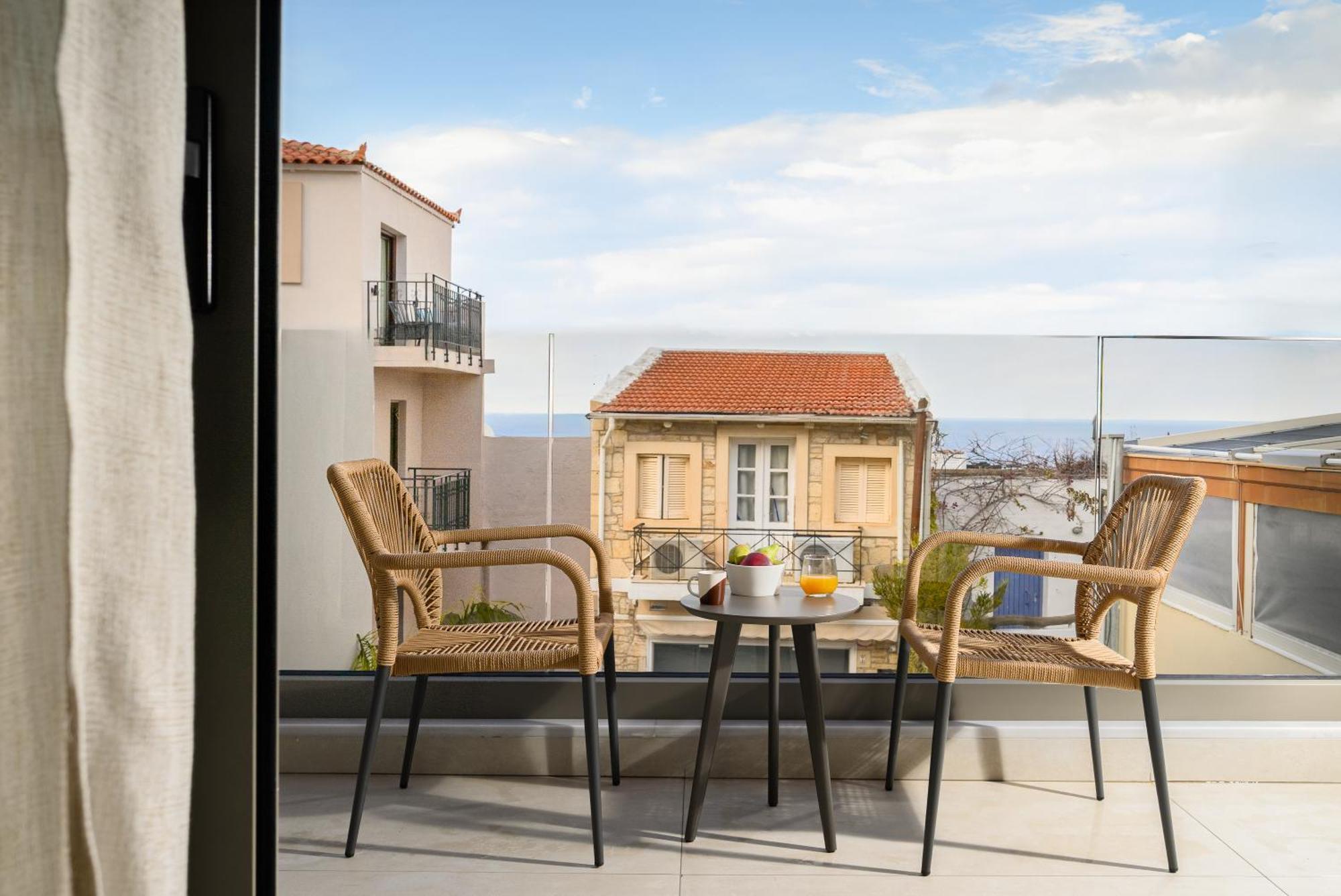 Villa Nicole - Private Pool & Rooftop Jacuzzi Χερσόνησος Εξωτερικό φωτογραφία