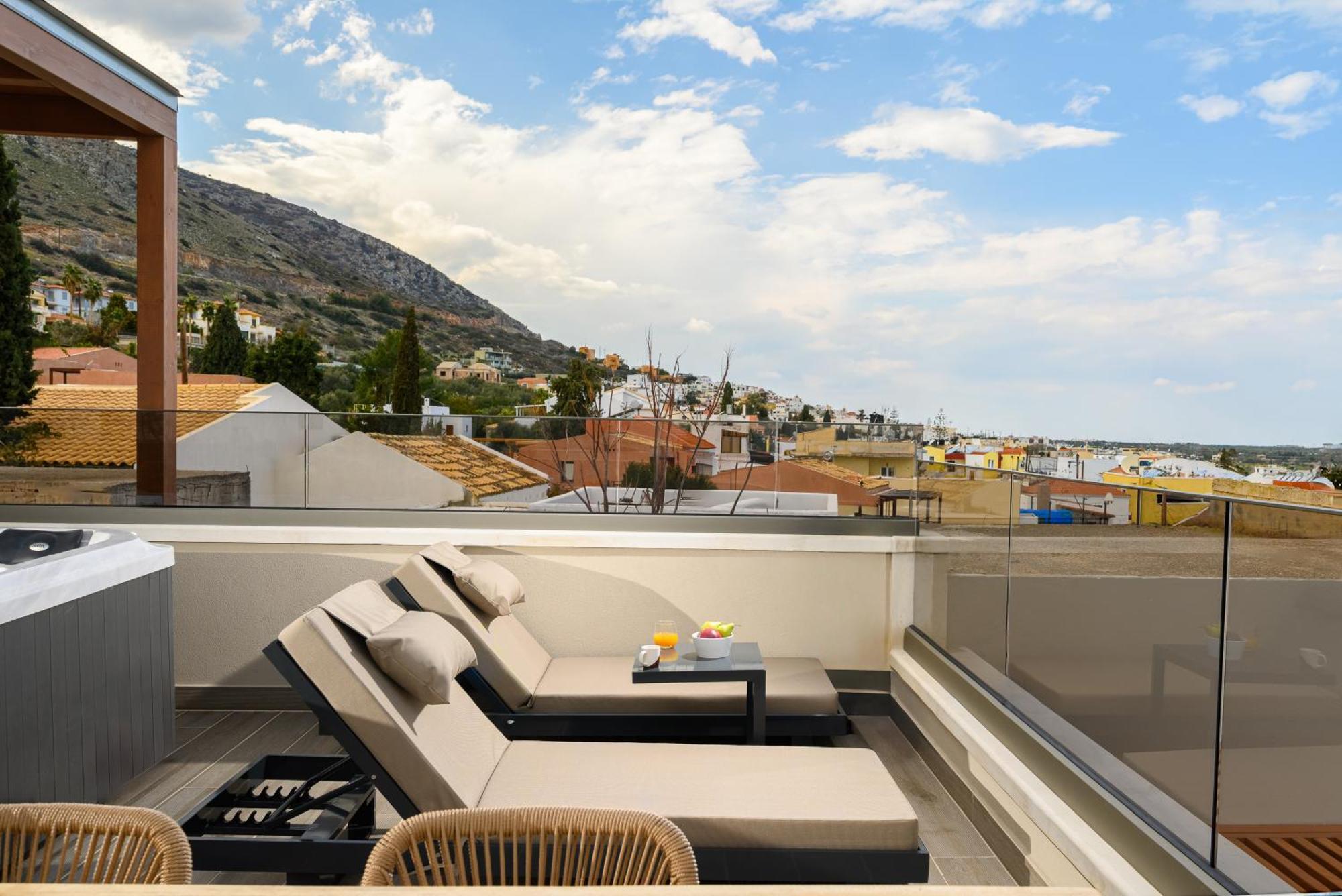Villa Nicole - Private Pool & Rooftop Jacuzzi Χερσόνησος Εξωτερικό φωτογραφία